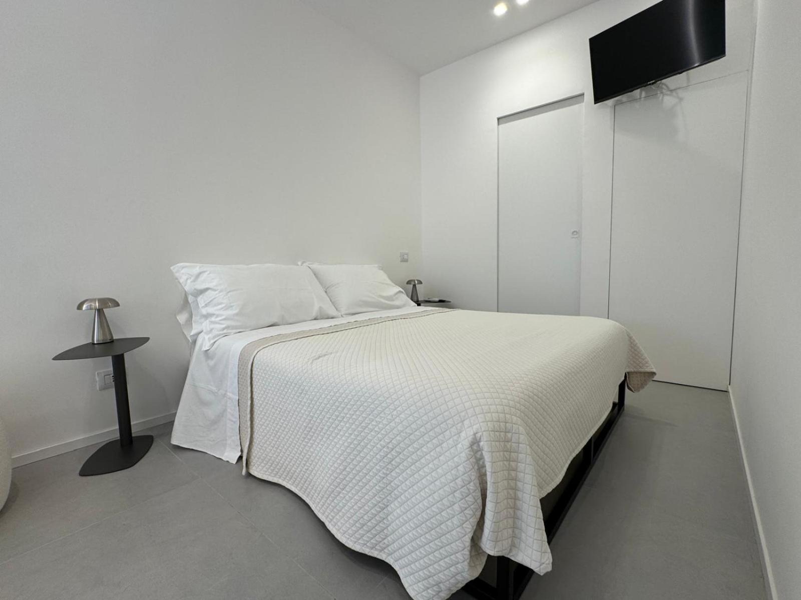 Iitana Luxury Apartment - Fronte Mare Con Vasca Idromassaggio คาตาเนีย ภายนอก รูปภาพ