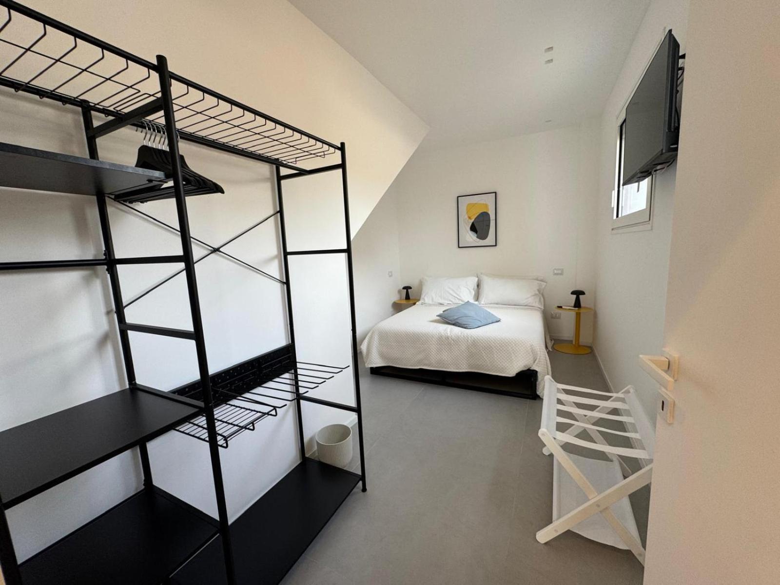 Iitana Luxury Apartment - Fronte Mare Con Vasca Idromassaggio คาตาเนีย ภายนอก รูปภาพ